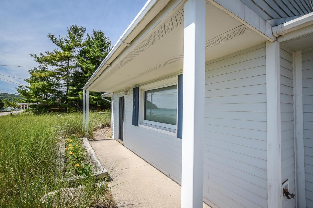 Dune Grass Shores Beulah Экстерьер фото