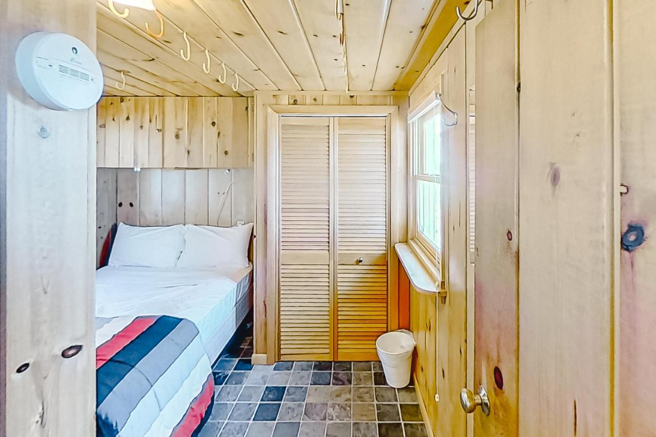 Dune Grass Shores Beulah Экстерьер фото